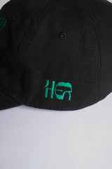 STONE MONUMENT CAP / BLACK
