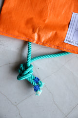 Delivery knapsack / ORANGE