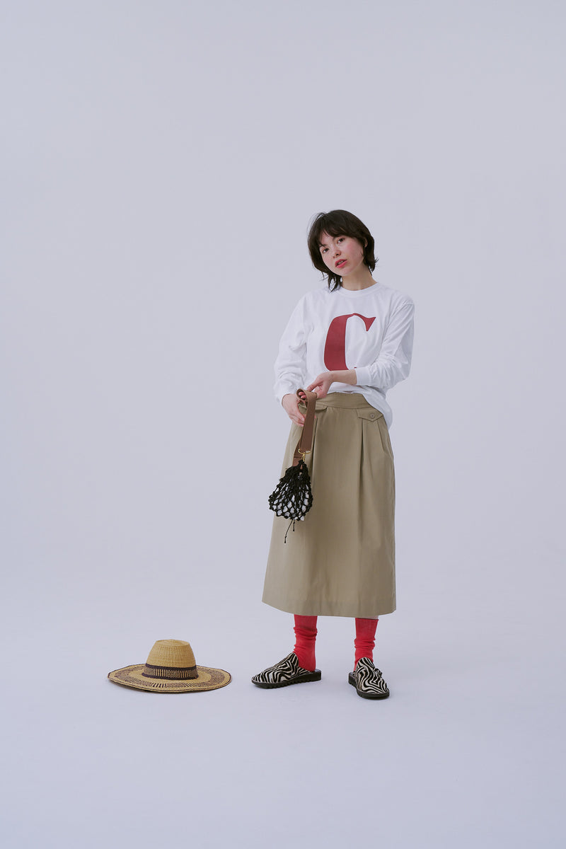 OEUF / BLACK