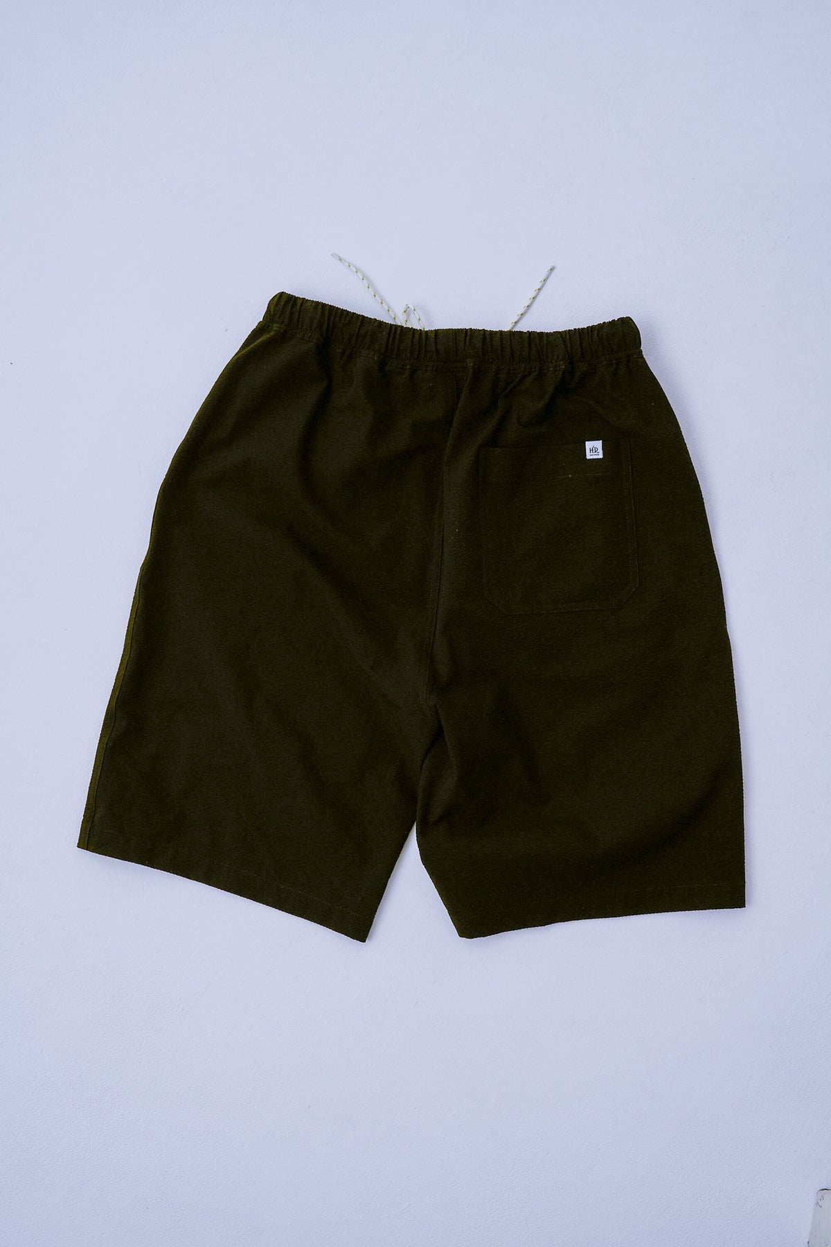 herneon elio brown ハーフパンツ BOTTOMS – HER NEON