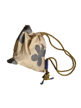 Custom ”Bloom canvas knapsack” / Mediam (beige)