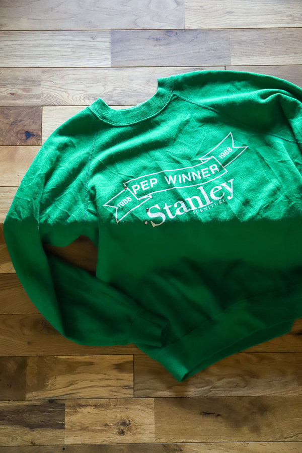 Customized studs sweat / E