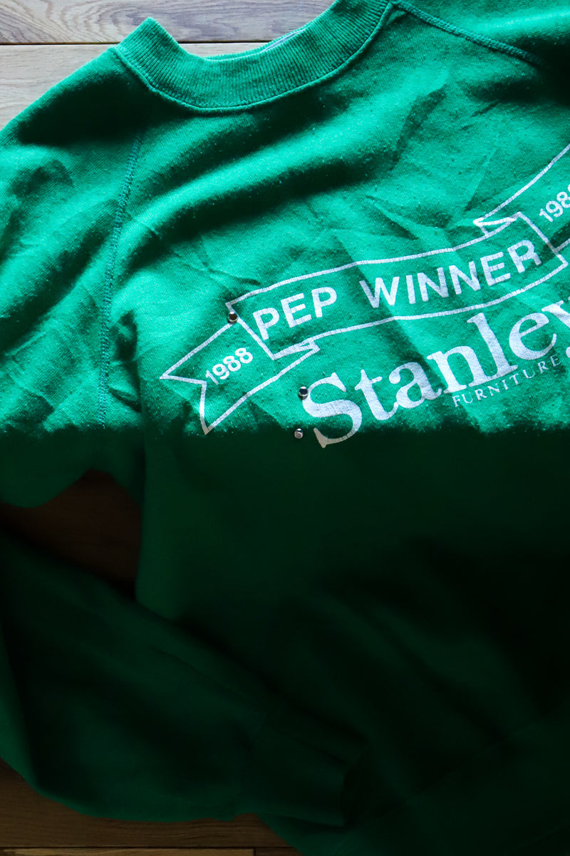 Customized studs sweat / E