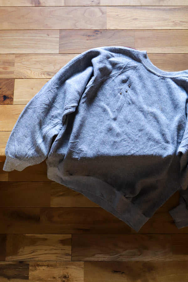 Customized studs sweat / O