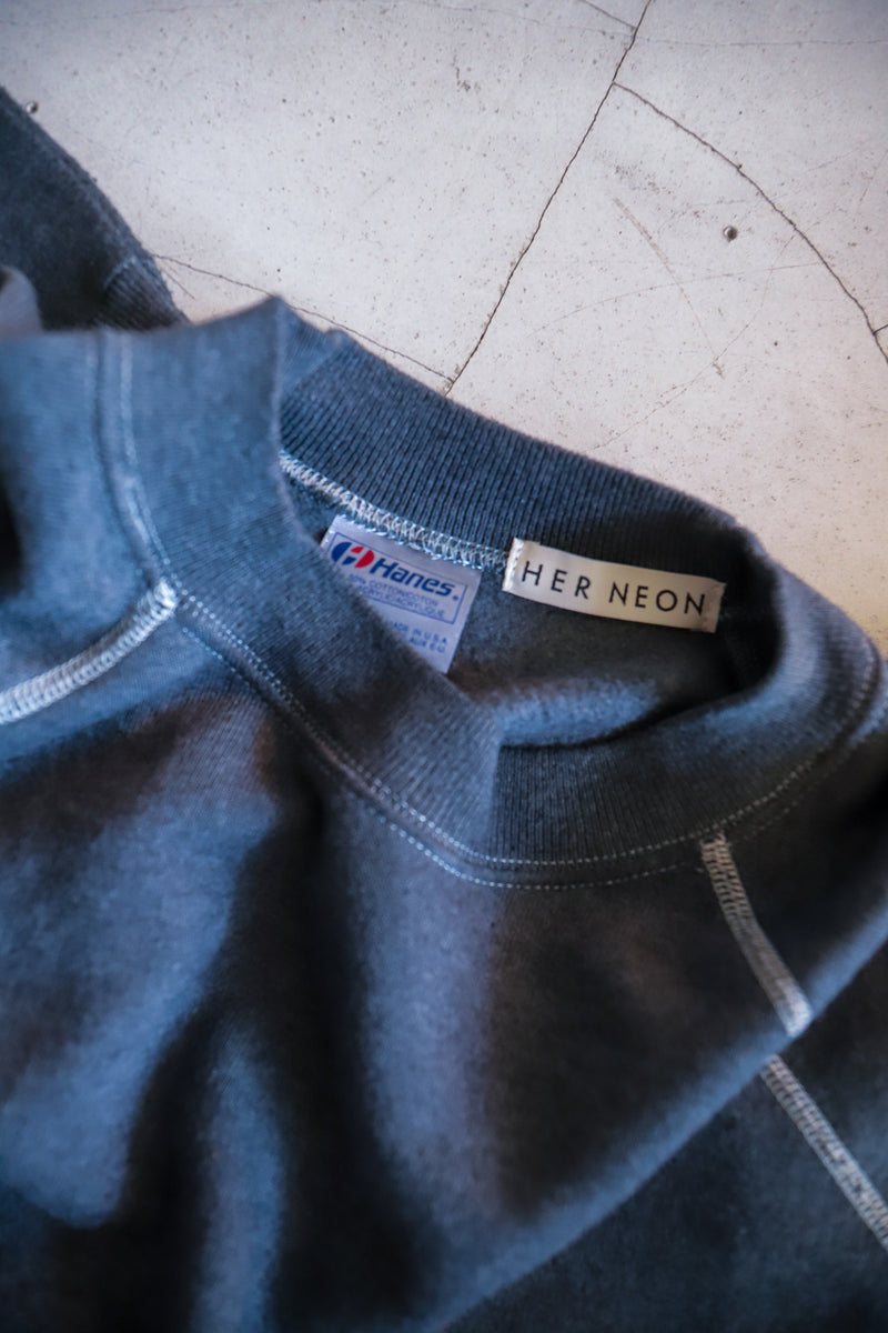 Customized studs sweat / B