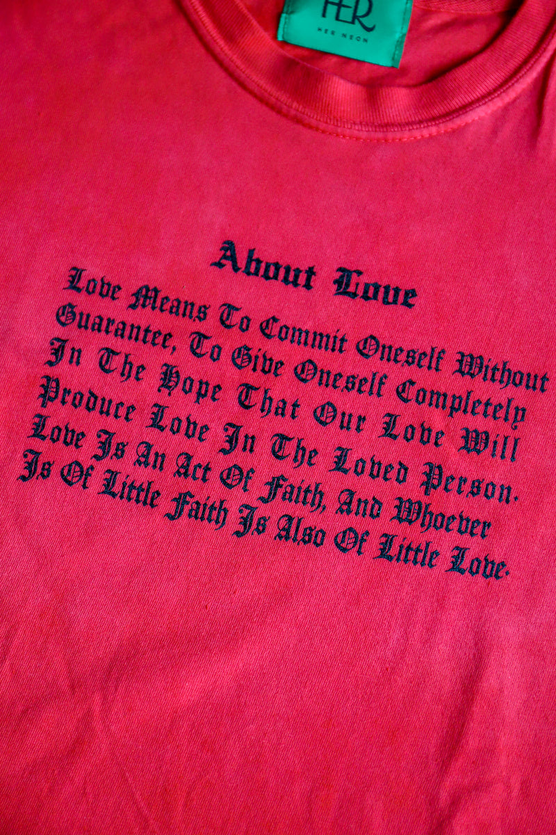 About love tee / Active red