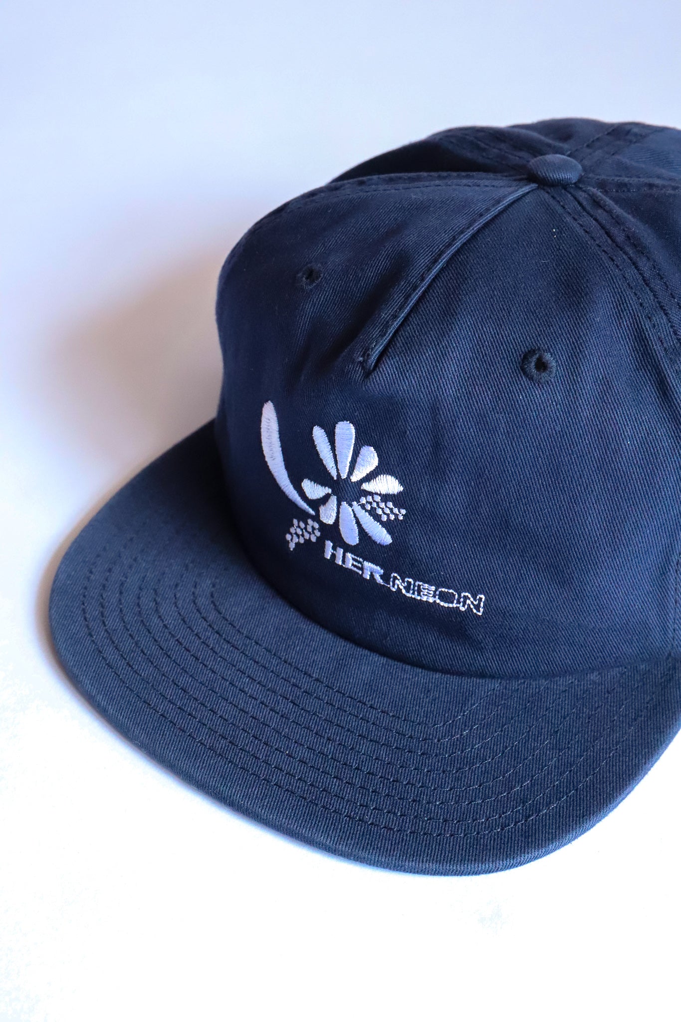 Bloom delivery cap / MIDNIGHT BLUE