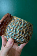 EGG MAG - Claw marks 爪痕