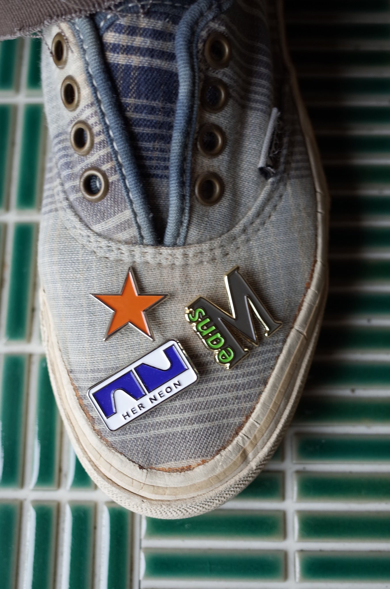Original  pins vol.2  / 3pieces